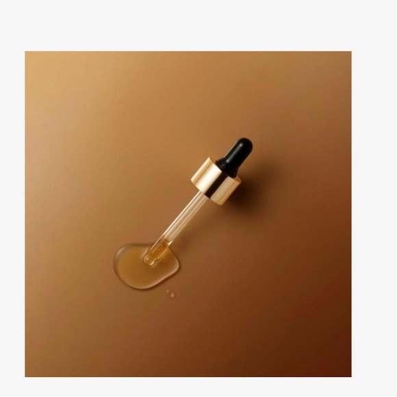 Morphe
Faux Show Sunless Tanning Face & Body Drops - Picture 4 of 5